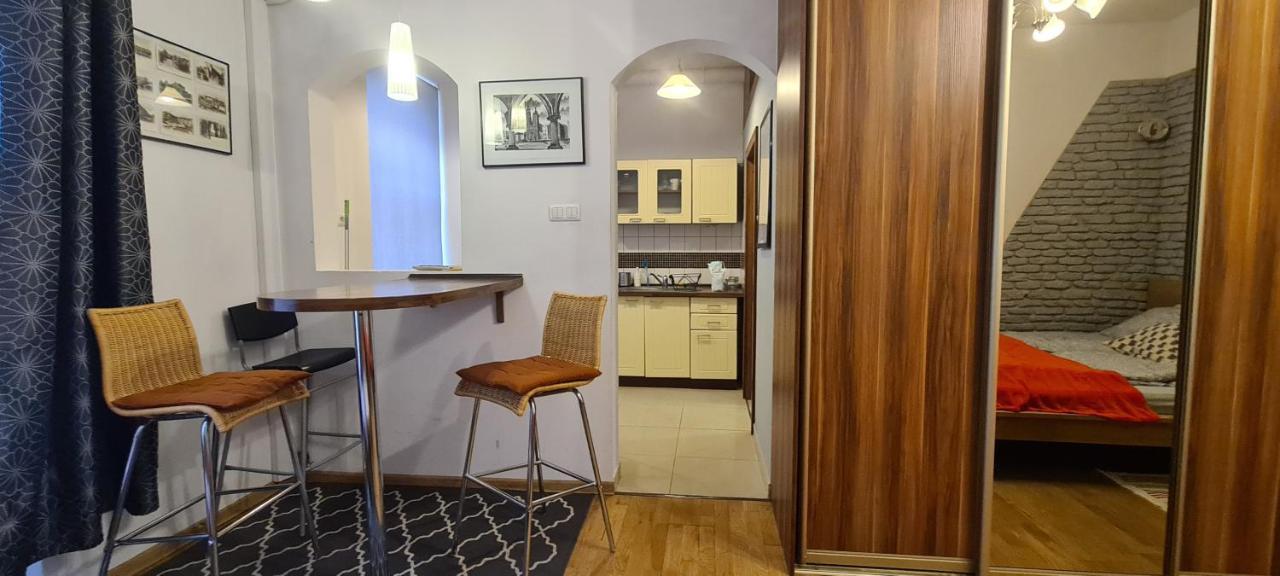 Apartment Old Cracow クラクフ エクステリア 写真